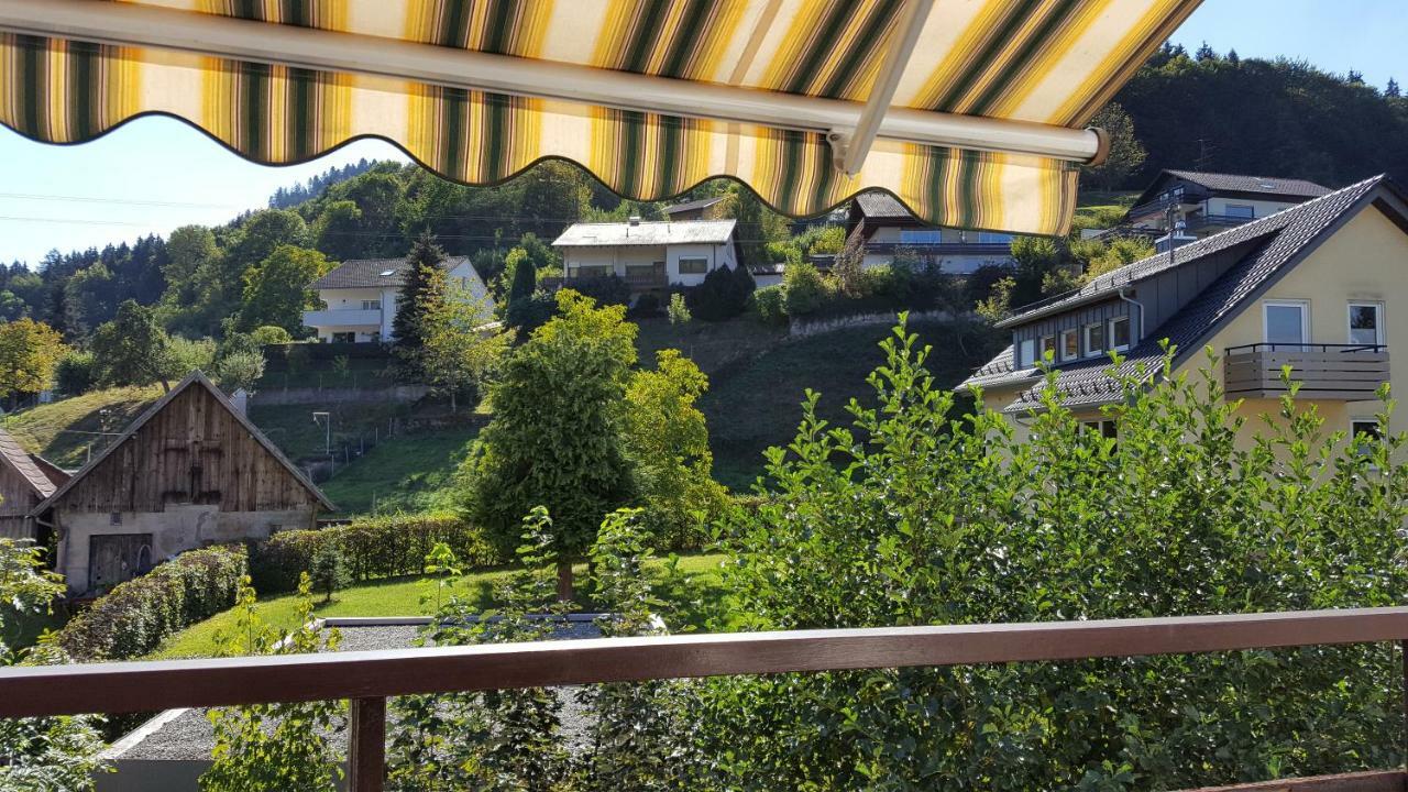 Ferienwohnung Am Kurpark Bad Wildbad Bagian luar foto