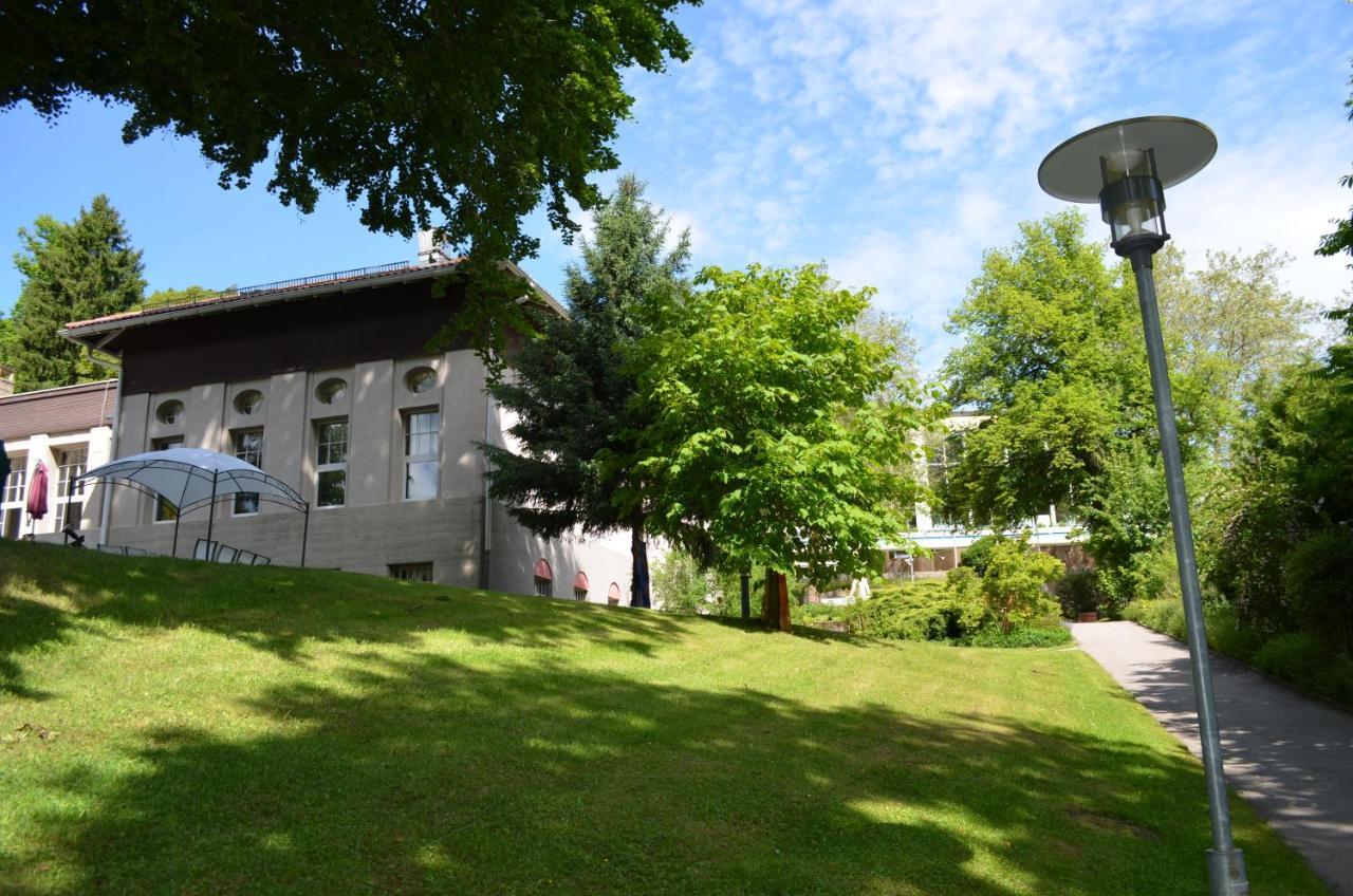 Ferienwohnung Am Kurpark Bad Wildbad Bagian luar foto
