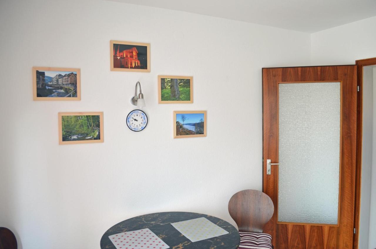 Ferienwohnung Am Kurpark Bad Wildbad Bagian luar foto