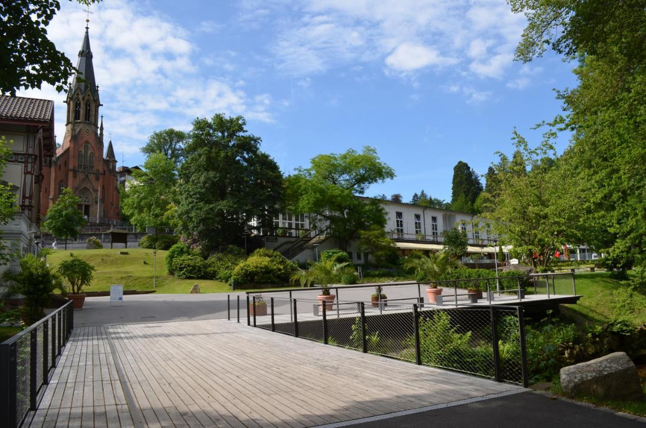 Ferienwohnung Am Kurpark Bad Wildbad Bagian luar foto
